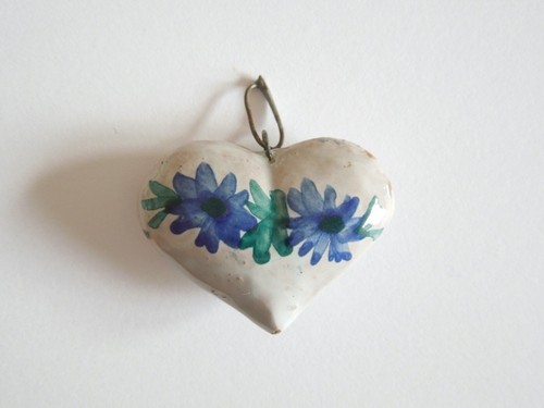 Costume heart pendant - costume,