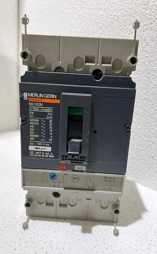 Merlin gerin triple pole - triple,