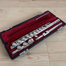 YAMAHA YFL-211S Flute Excellent Condition