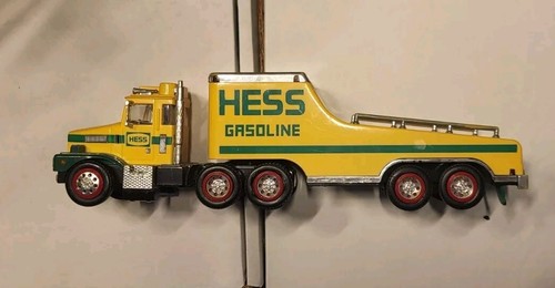 Read vintage 1988 - hess, toy