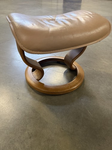 Ekornes stressless tan colored - ekornes,