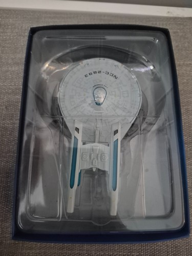 Eaglemoss star trek ships - eaglemoss,