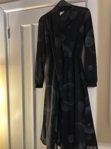 Black with light grey - black,,