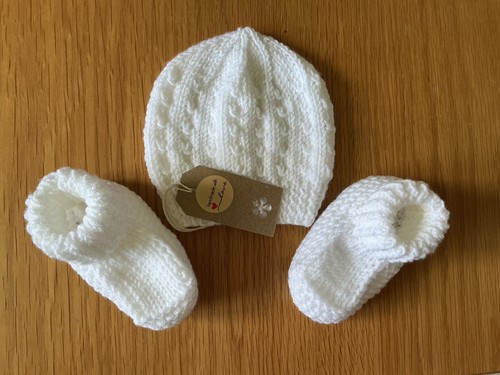New born baby - new, bootees