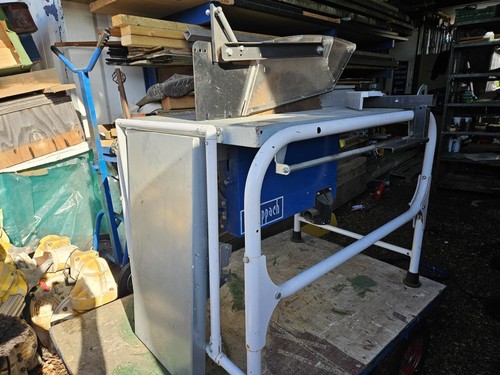 Large circular bench saw - large,