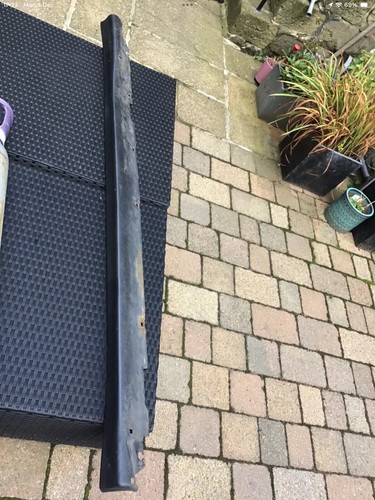 Punto mk1 side skirt - side,