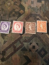4 Vintage Collectable Queen Elizabeth Stamps Include 1959 3d Purple Stamp