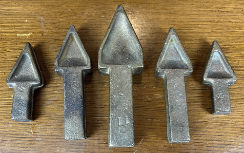 Blacksmith anvil forge hot - blacksmith/anvil/forge, cut