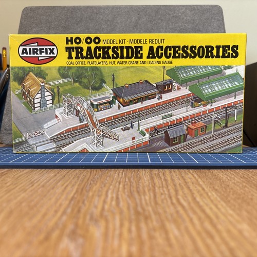 Airfix trackside accessories - airfix,