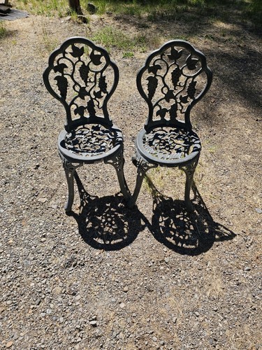 Vintage cast iron - cast, grape
