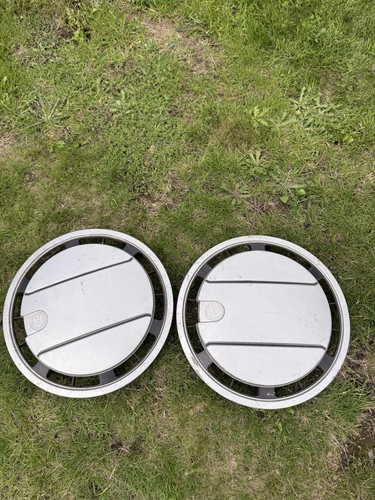 Polo mk2 wheel trims x2 - polo,