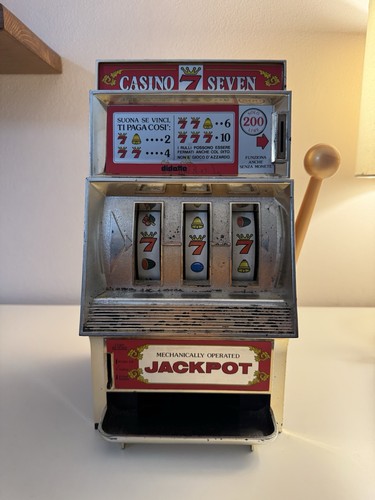 Casino seven - “casino, 7