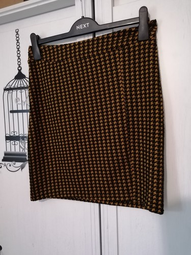 Vero moda skirt size medium - size,