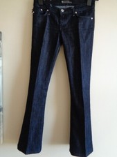 ROCK & REPUBLIC DARK DENIM BOOT CUT JEANS WITH SEQUIN POCKET DETAIL - SIZE 8(26)