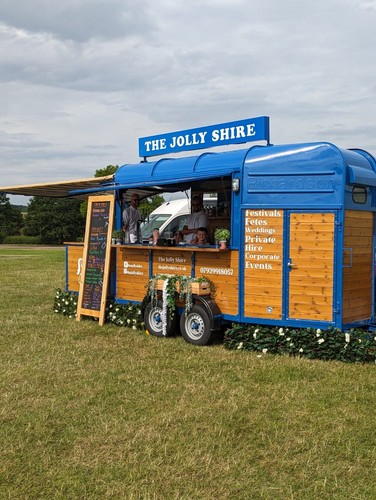 Large horse box - horse, coffee