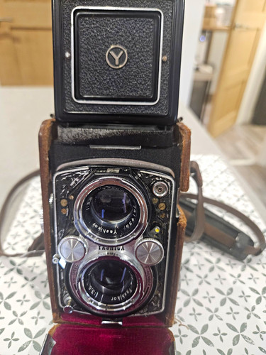 Yashica tlr medium format - tlr,