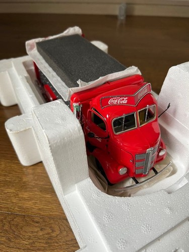 Danbury mint coca cola - danbury,