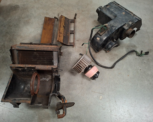 Triumph tr7 tr8 - tr7,