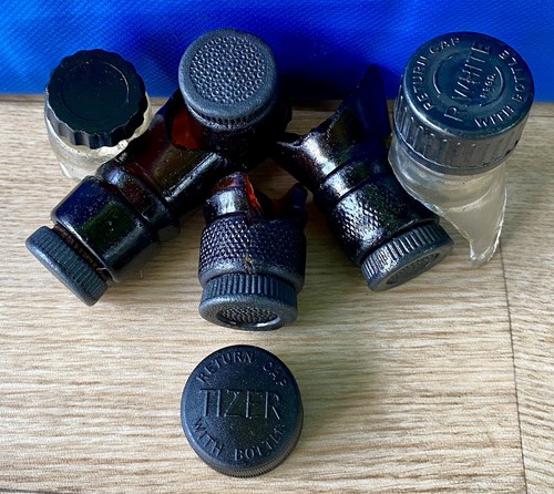 Vulcanite screw top stopper - vulcanite,