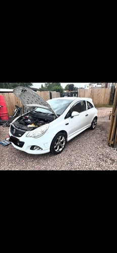 Corsa vxr engine and box - corsa,