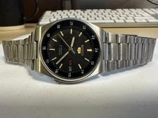 Vintage Seiko 5 Automatic 7009-3131 17J Day/Date Black Dial