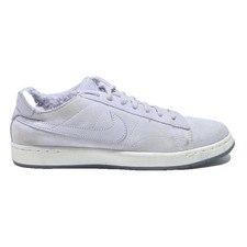 NIKE Womens Tennis Classic