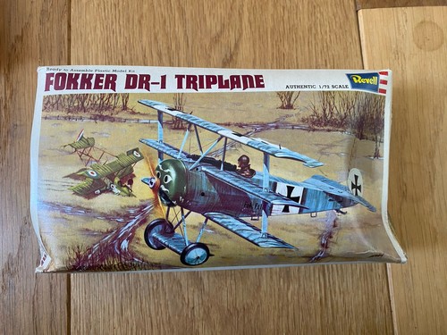 Revell fokker triplane - dr.1,