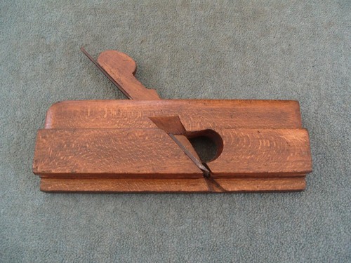 Tonguing moulding plane - plane, by