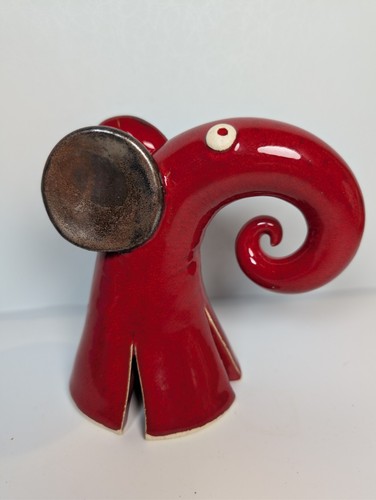 Mario klara elephant - mario,