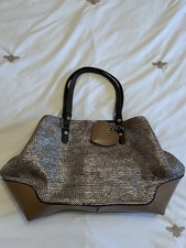 Metallic Gold/Bronze