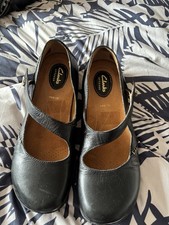 Clark's Size 9E Black Leather