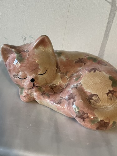 Park rose style cat - rose, figurine