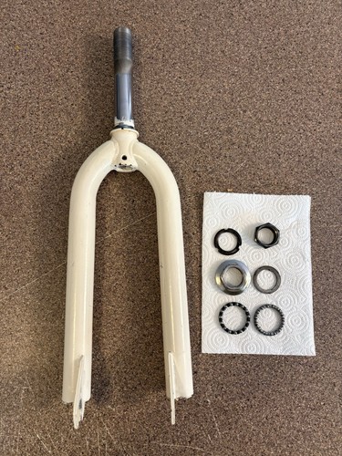 Old school bmx mongoose gt - old,