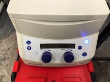 Eppendorf 5424 Centrifuge +
