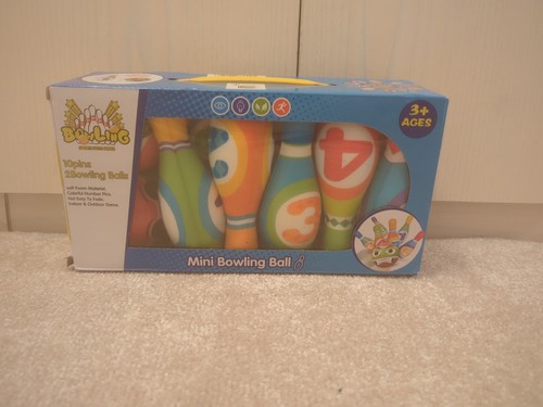 Kids bowling set - with, 10