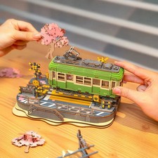 Rolife  Sakura Journey Tram