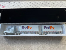 Tonkin Replicas signature