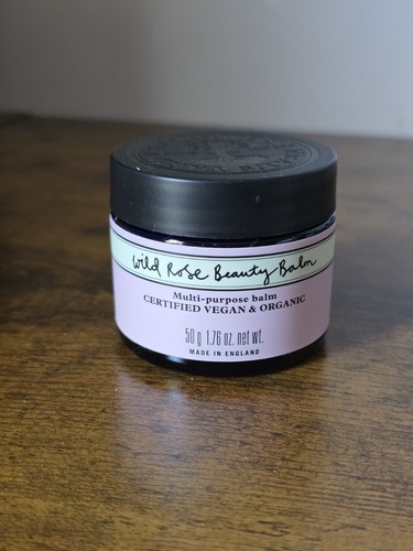 Vegan wild rose - wild, beauty