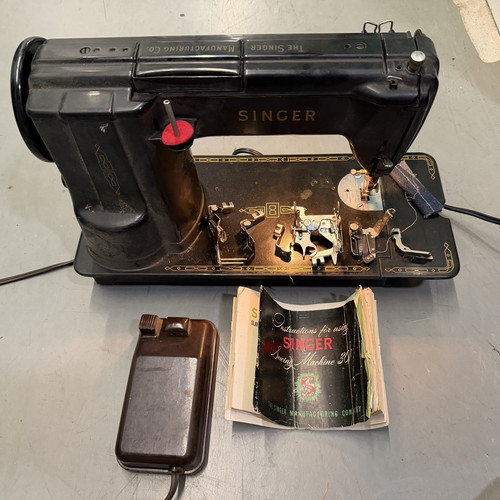 Vtg singer 301a sewing machine - singer,