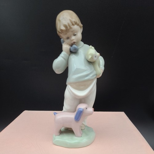 Nao lladro boy - lladro, phone
