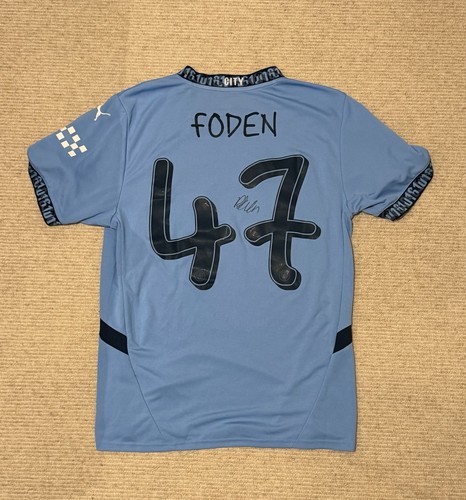 Phil foden signed manchester - phil,