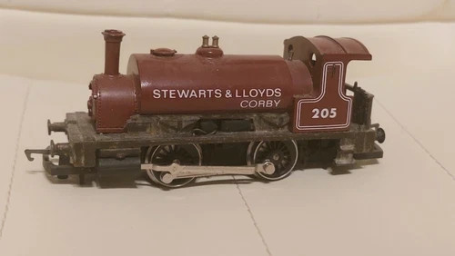 Hornby train stewarts&Lloyds