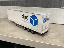 Corgi model truck 1:50 scale -