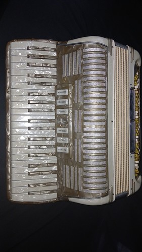 Beautiful pearl finish - beautiful,