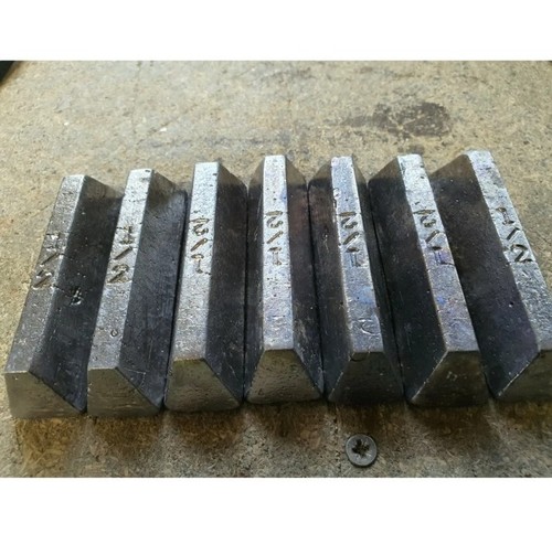 8kg mini scrap lead ingots - 1.8kg,