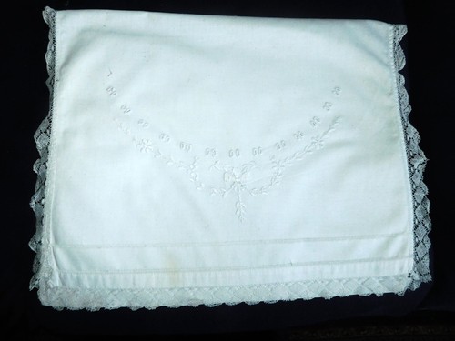 Antique fine linen - linen, embroidered