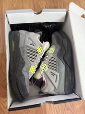 Jordan 4 Retro SE Mid Neon 95