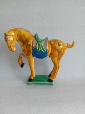 VINTAGE  CHINESE  PORCELAIN  YELLOW  HORSE  FIGURINE