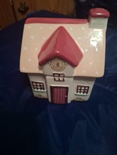 Kirstie Allsop Cottage Pot Ornament 