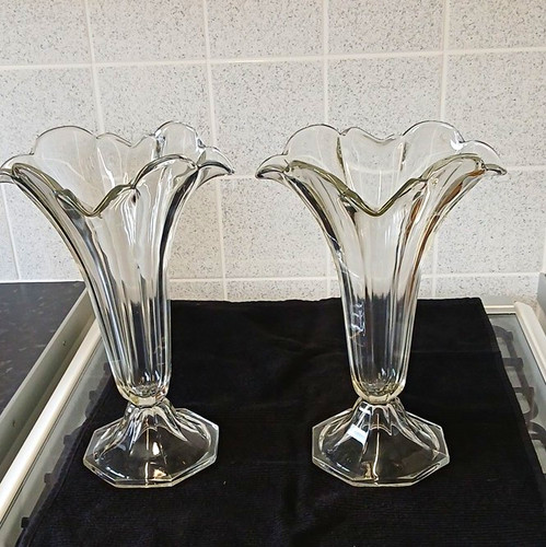 Unmarked pair clear glass - unmarked,
